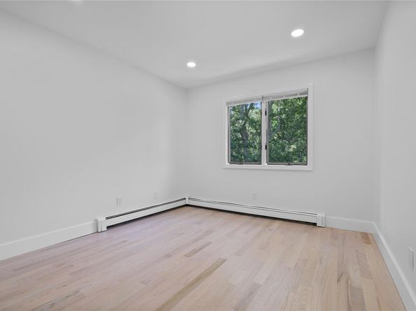 13 Bittersweet Avenue S, Hampton Bays NY 11946