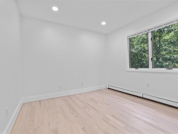 13 Bittersweet Avenue S, Hampton Bays NY 11946
