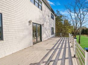 475 West Lane, Aquebogue NY 11931