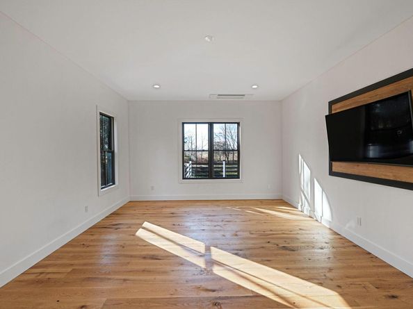 475 West Lane, Aquebogue NY 11931