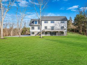 475 West Lane, Aquebogue NY 11931