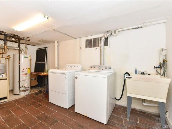 8601 Marengo Street, Holliswood NY 11423