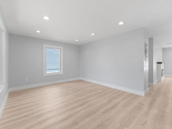 39 Stirrup Lane, Levittown NY 11756