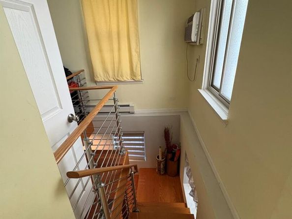 164-22 73rd Ave, Fresh Meadows NY 11366