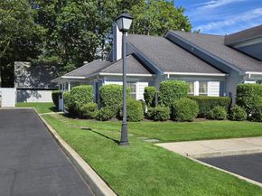 865 Church Street 4A, Bohemia NY 11716