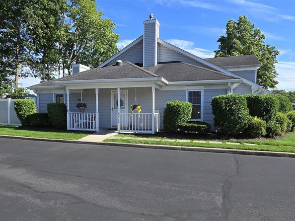 865 Church Street 4A, Bohemia NY 11716