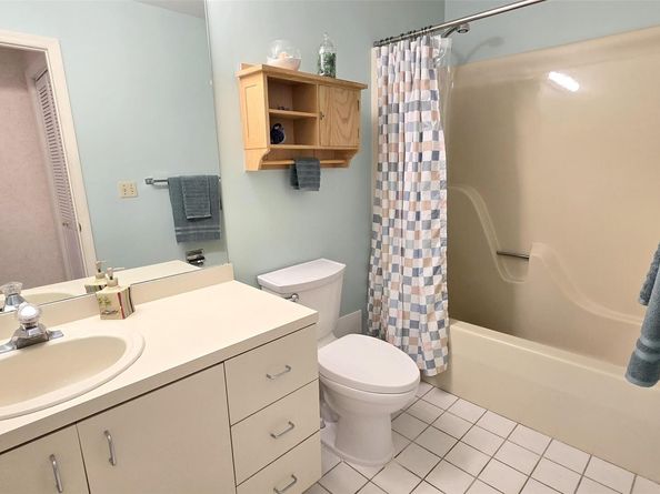 865 Church Street 4A, Bohemia NY 11716