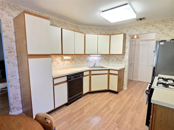 865 Church Street 4A, Bohemia NY 11716