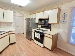 865 Church Street 4A, Bohemia NY 11716