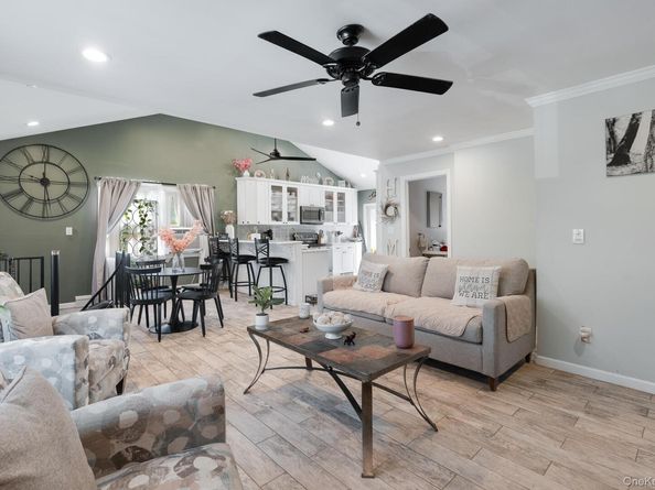 843 Lyle Court, Peekskill NY 10566