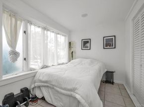 61-27 160 Street, Fresh Meadows NY 11365