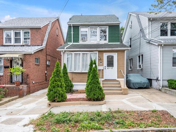 61-27 160 Street, Fresh Meadows NY 11365