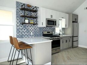 313 Beach 101 Street, Rockaway Park NY 11694