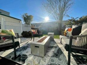 313 Beach 101 Street, Rockaway Park NY 11694