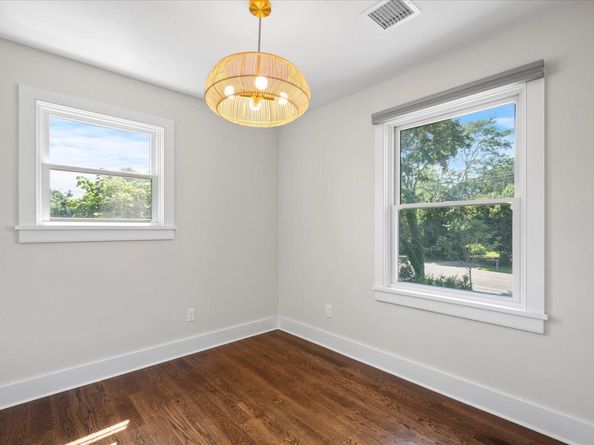 647 Montauk Highway, East Quogue NY 11942