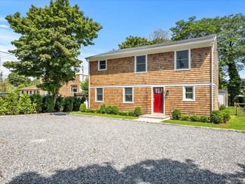 647 Montauk Highway