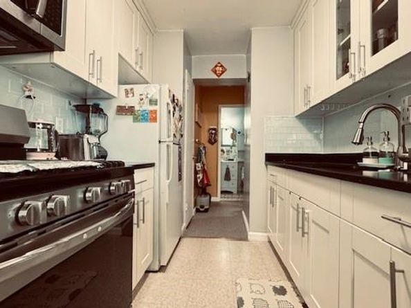 143-43 41 Avenue 6C, Flushing NY 11355