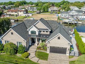 10 Skylark Road, Massapequa Park NY 11762