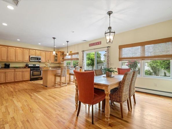 189 N Windhorst Avenue, Bethpage NY 11714