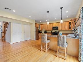 189 N Windhorst Avenue, Bethpage NY 11714