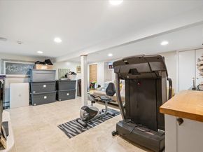 189 N Windhorst Avenue, Bethpage NY 11714