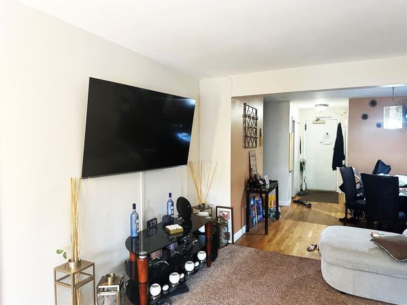 530 Dubois Avenue B3, Valley Stream NY 11581