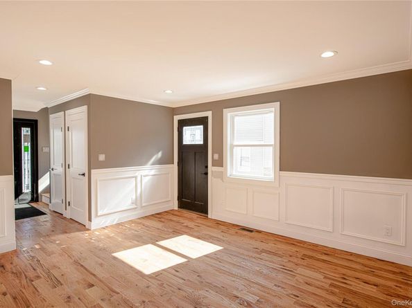 176 HIllsboro Avenue, Elmont NY 11003