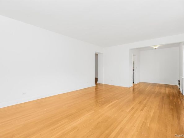 766 Palmer Road 2D, Bronxville NY 10708