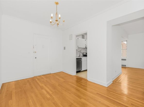 766 Palmer Road 2D, Bronxville NY 10708