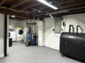 18 Davis Street, Melville NY 11747