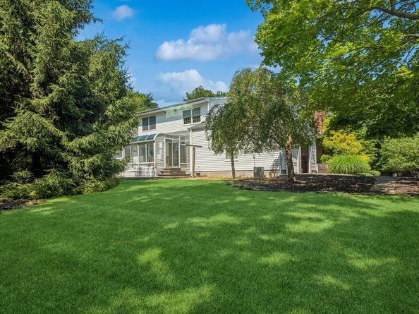 4 Springview Court, East Patchogue NY 11772