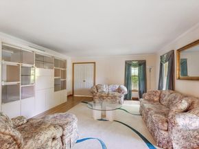 4 Springview Court, East Patchogue NY 11772