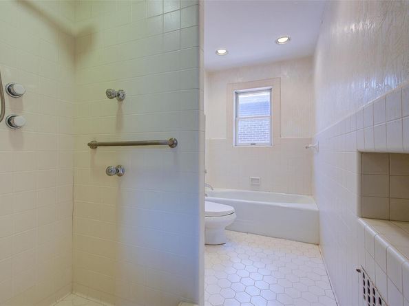 8507 Union Turnpike, Glendale NY 11385