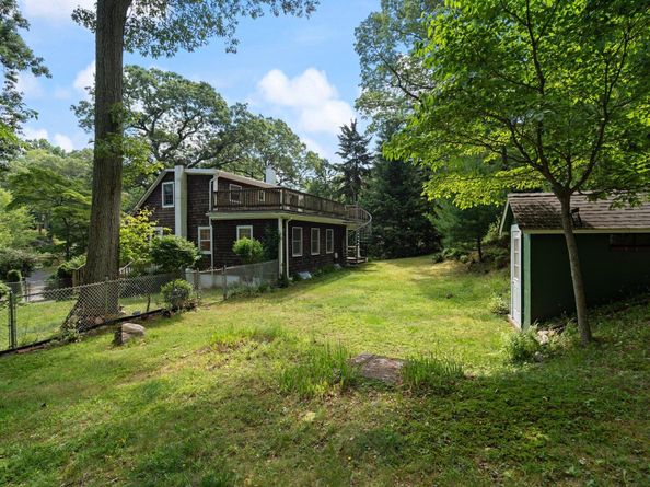 1459 N Country Road, Wading River NY 11792