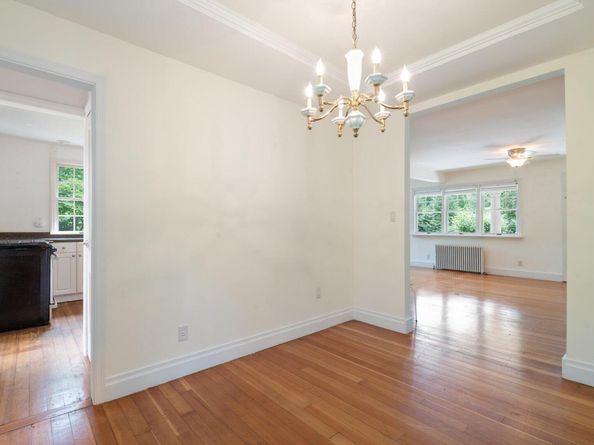 1459 N Country Road, Wading River NY 11792