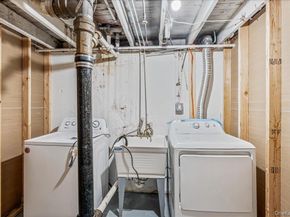 19 Dakota Street, Hicksville NY 11801