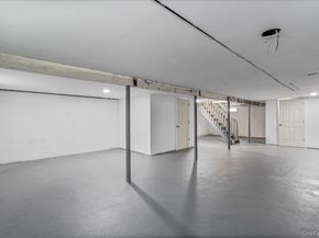 19 Dakota Street, Hicksville NY 11801