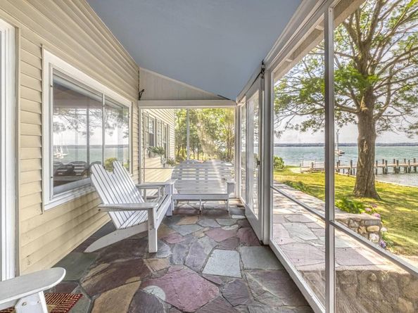 6-6A S Ram Island Drive, Shelter Island NY 11964