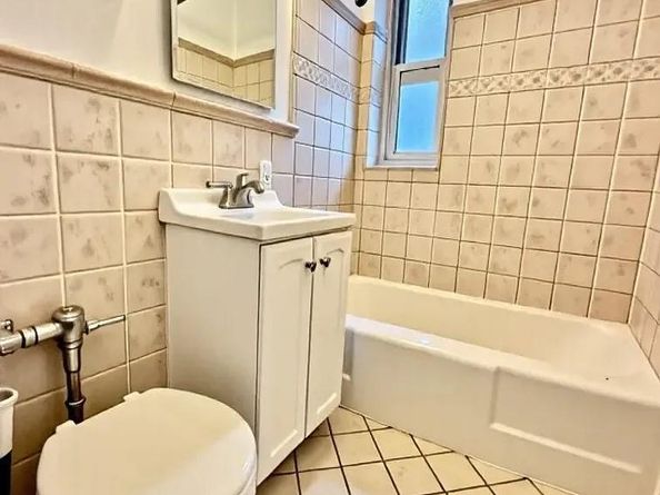 804 bronx river road 2B, Bronxville NY 10708