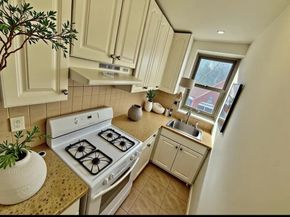 804 bronx river road 2B, Bronxville NY 10708