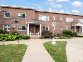 198-28 Pompeii Avenue 1A, Holliswood NY 11423