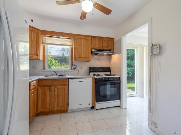 18 Gainsborg Avenue E, West Harrison NY 10604