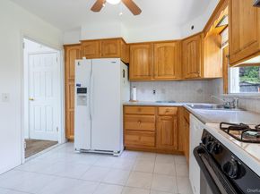 18 Gainsborg Avenue E, West Harrison NY 10604