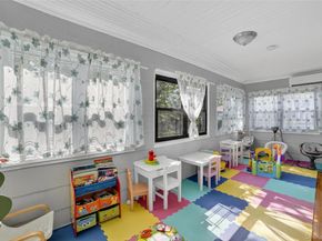 439 S 7th Avenue, Mount Vernon NY 10550