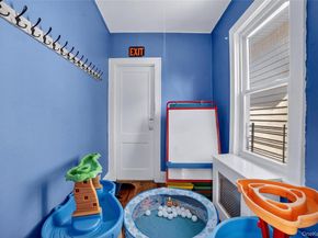 439 S 7th Avenue, Mount Vernon NY 10550