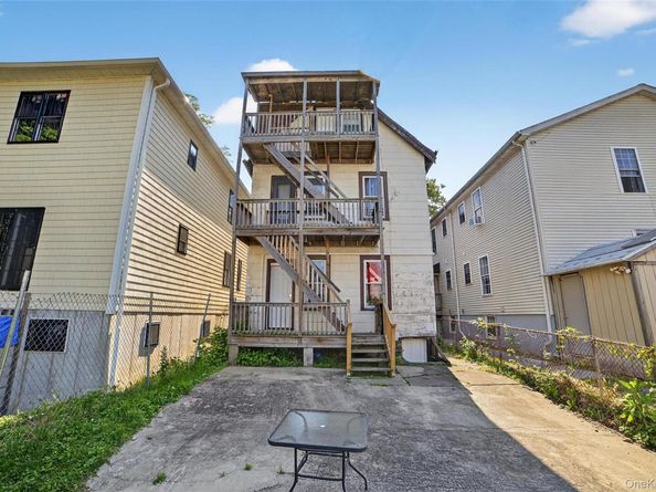 439 S 7th Avenue, Mount Vernon NY 10550