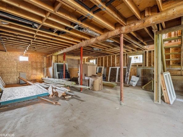 750 Shore Walk, Lindenhurst NY 11757