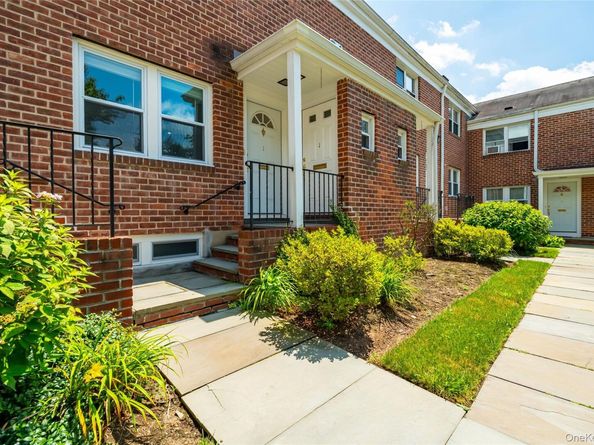 24 Wappanocca Avenue I, Rye NY 10580