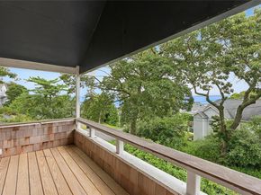 15 Shinnecock Place, Hampton Bays NY 11946