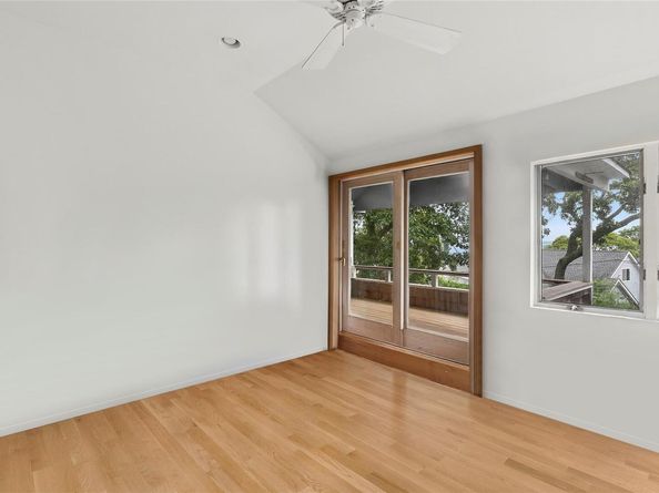 15 Shinnecock Place, Hampton Bays NY 11946